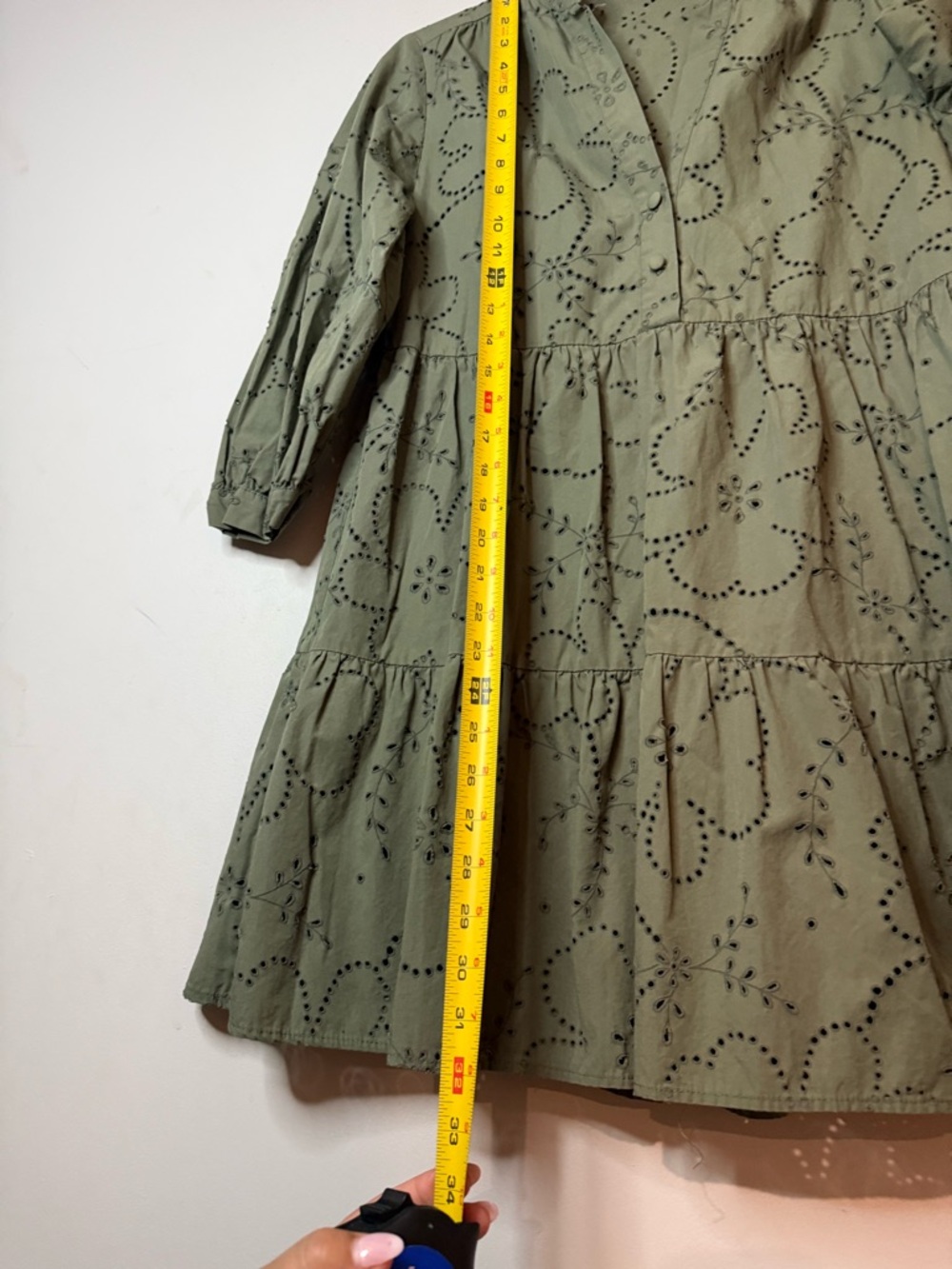 ZARA Olive Eyelet Tiered Mini Dress - Picture 8 of 9